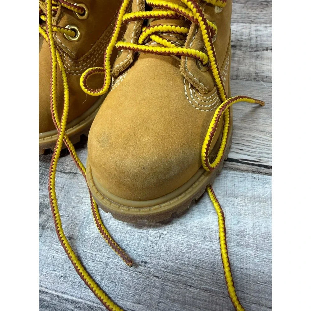 Timberland 12809M Kids Tan Suede Boots‎ Size 5 Toddler